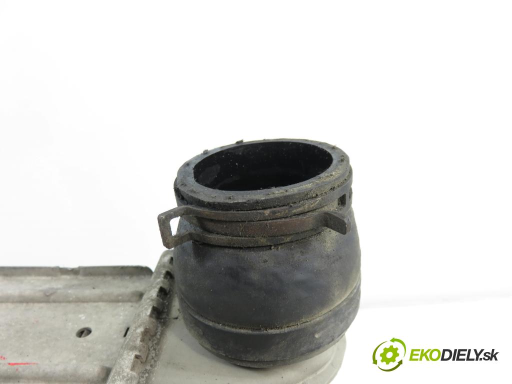 VW GOLF IV (1J1) HB 1999 66,00 1.9 TDI 90 - ALH 1896,00 chladič intercooler 1J0145805D ; 862319R
