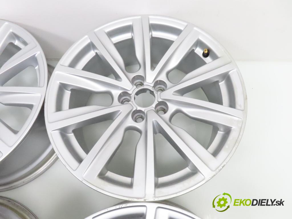 AUDI   0    disky / disk 8X0601025C