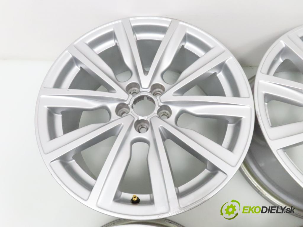 AUDI   0    disky / disk 8X0601025C