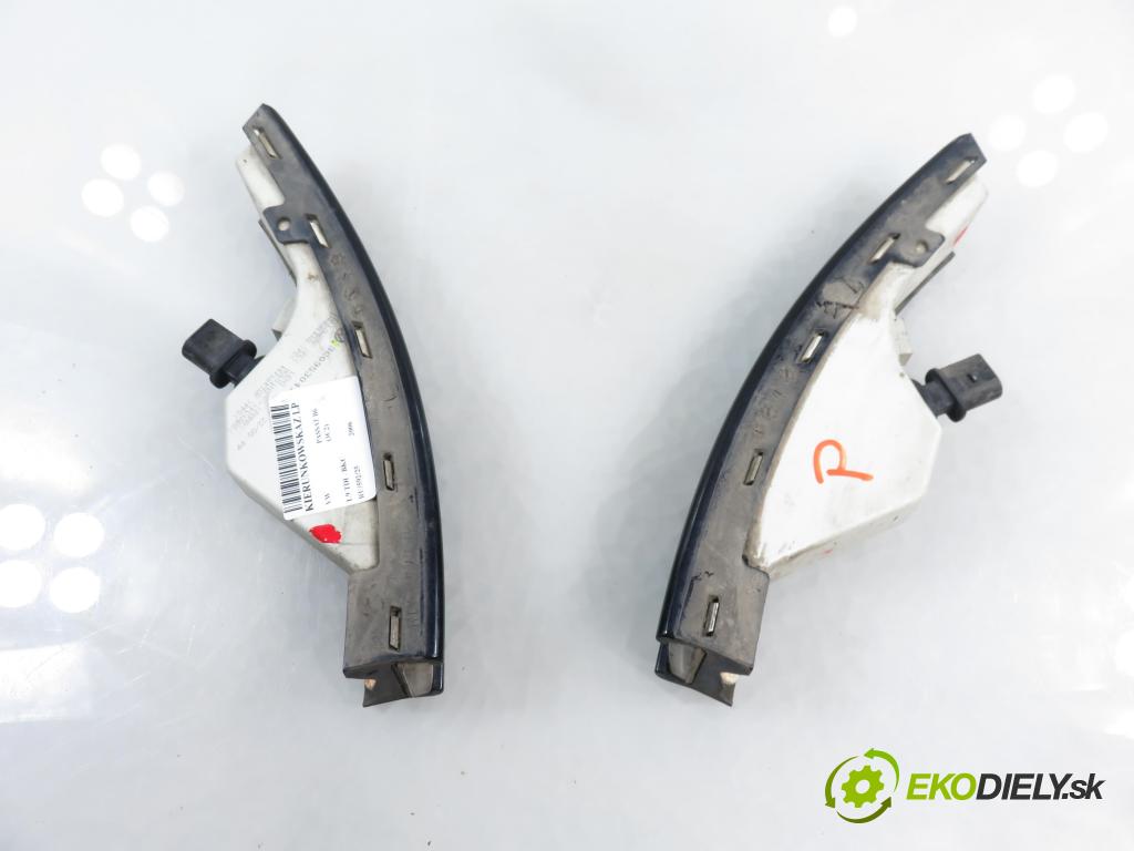VW PASSAT B6 (3C2) SEDAN 2006 77,00 1.9 TDI PD 105 - BKC 1896,00 směrovka LP 3C0953041E ; 3C0953042E