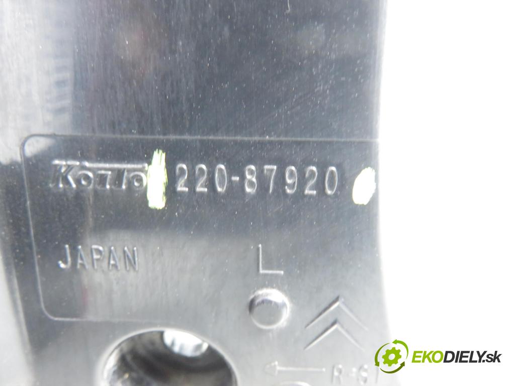 CITROEN C-CROSSER (EP_) SUV 2008 115,00 2.2 HDi 160 - 4HN (DW12MTED4) 2179,00 Svetlo ľavé zadné 22087920