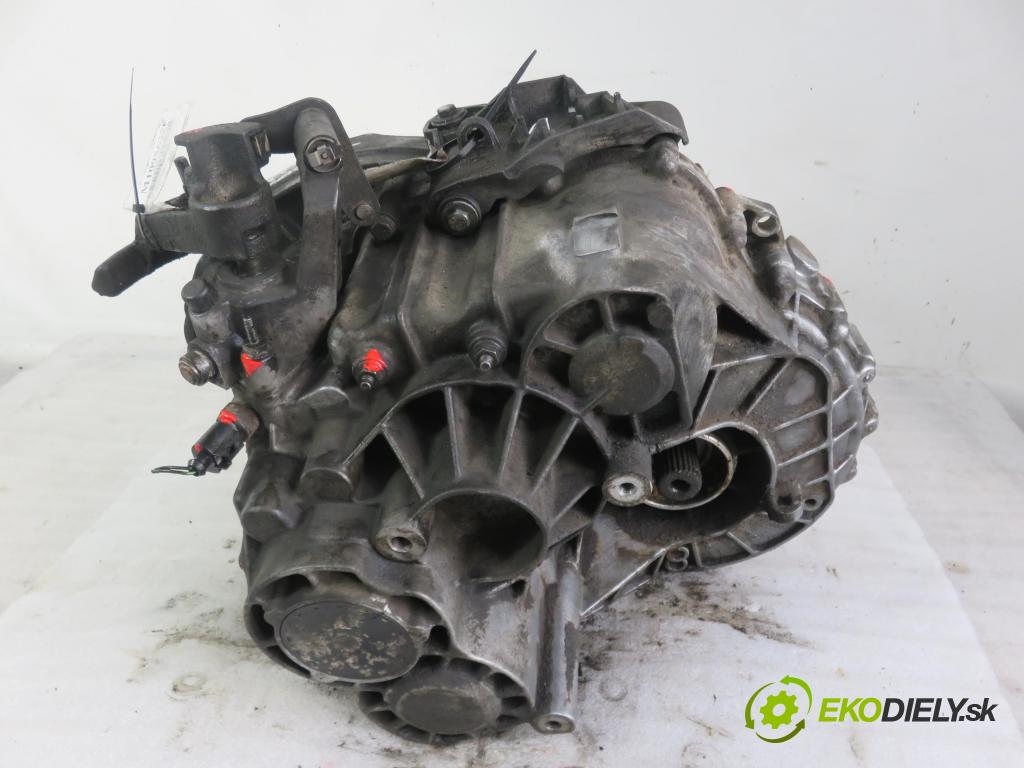 VW TRANSPORTER V Skrzynia (7HA, 7HH, 7EA, 7EH) FURGON 2006 96,00 2.5 TDI - AXD 2461,00 Prevodovka MANUALNA GWB