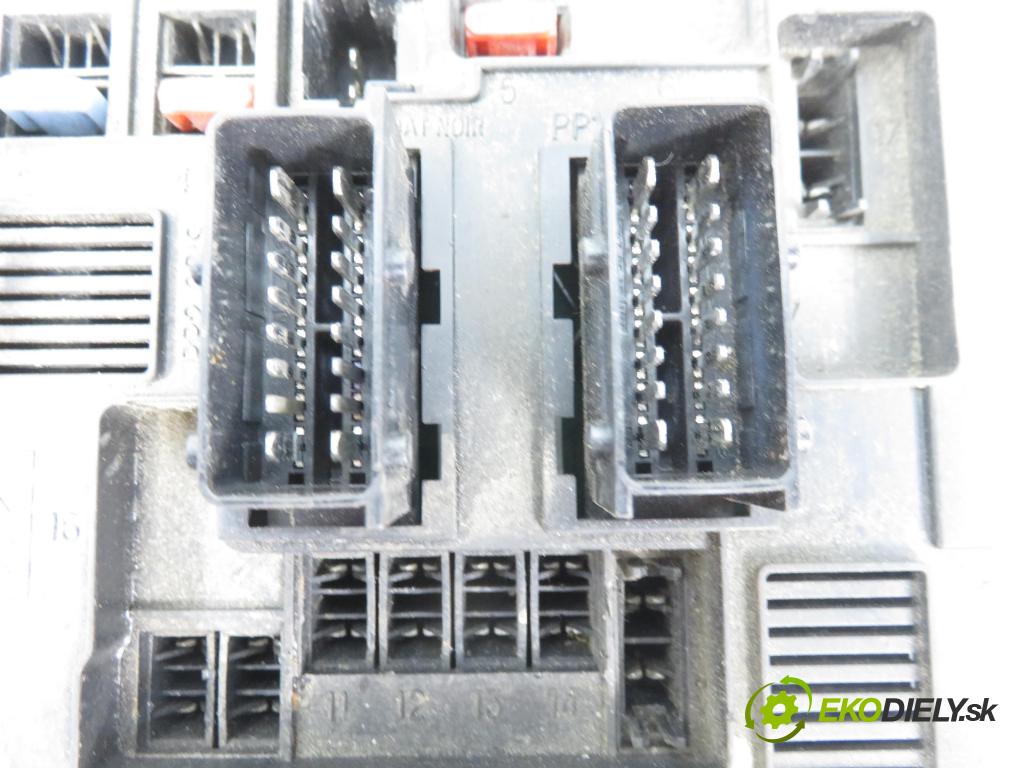 PEUGEOT PARTNER Combispace (5F) KOMBIVAN 2006 55,00 1.6 HDi 75 - 9HW (DV6BTED4) 1560,00 MODUL BSM U118470002J ; 9650618580