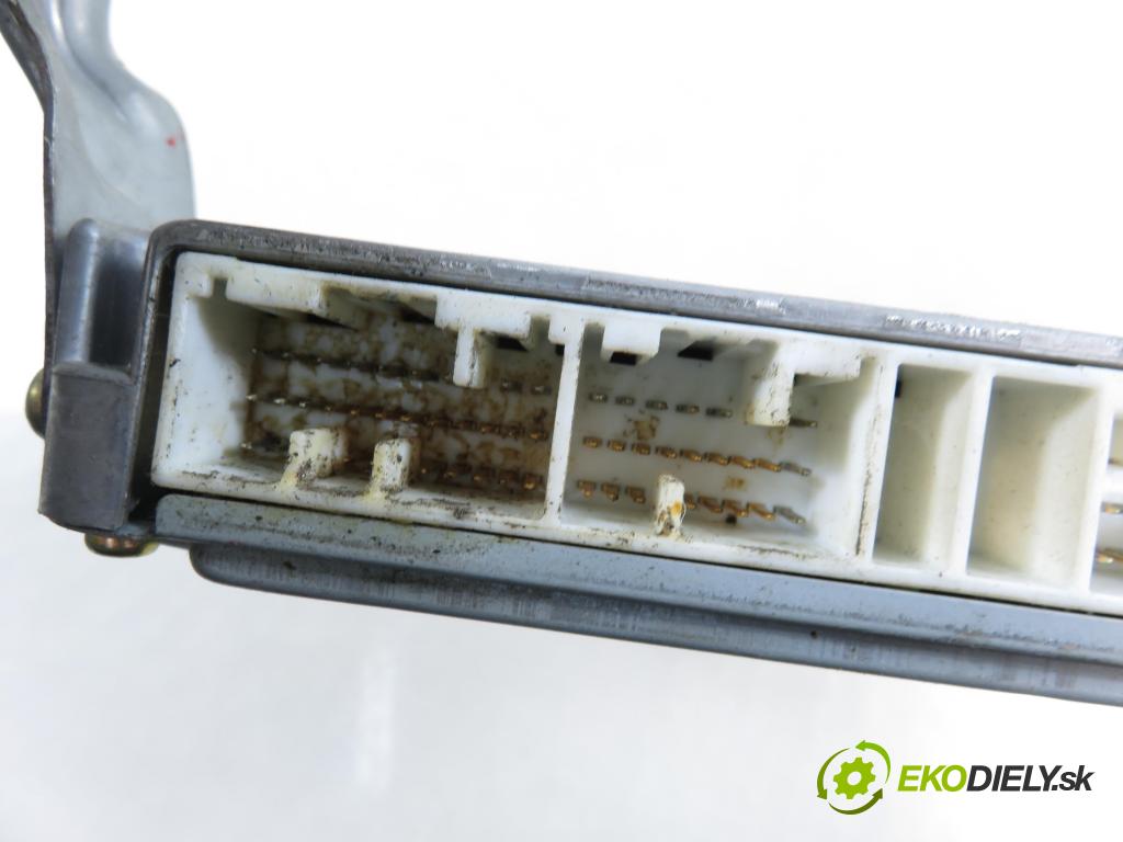 TOYOTA RAV 4 II (_A2_) SUV 2003 85,00 2.0 D-4D 4WD 116 - 1CD-FTV 1995,00 Riadiaca jednotka Motor 8966142780 ; 1758005192