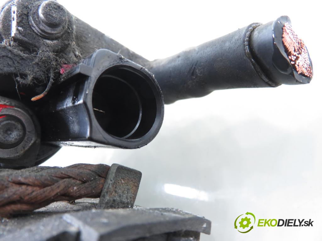 AUDI A4 Avant (8K5, B8) KOMBI 2009 105,00 2.0 TDI - CAGA 1968,00 Štartér 03L911021E ; 0001139019 ; 0001139020 (Štartér)