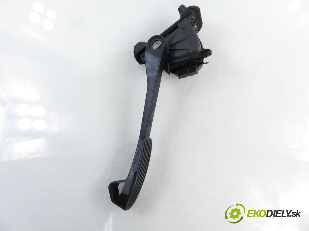 VOLVO S80 I (TS, XY) SEDAN 2000 147,00 2.9 - B 6294 S 2922,00 Potenciometer plynu 9496822 (Potenciometer plynového pedálu)