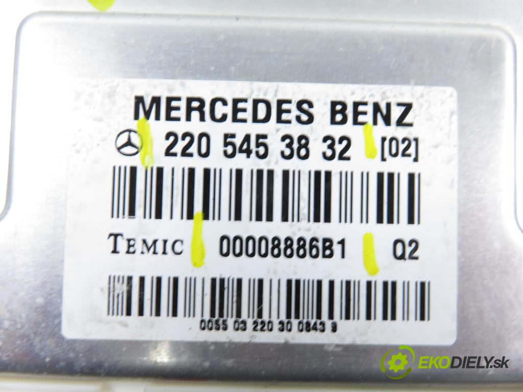 MERCEDES-BENZ KLASA S (W220) SEDAN 2003 191,00 S 400 CDI V8 260 - OM 628.960 3996,00 Riadiaca jednotka nápravy 2205453832 ; 00008886B1