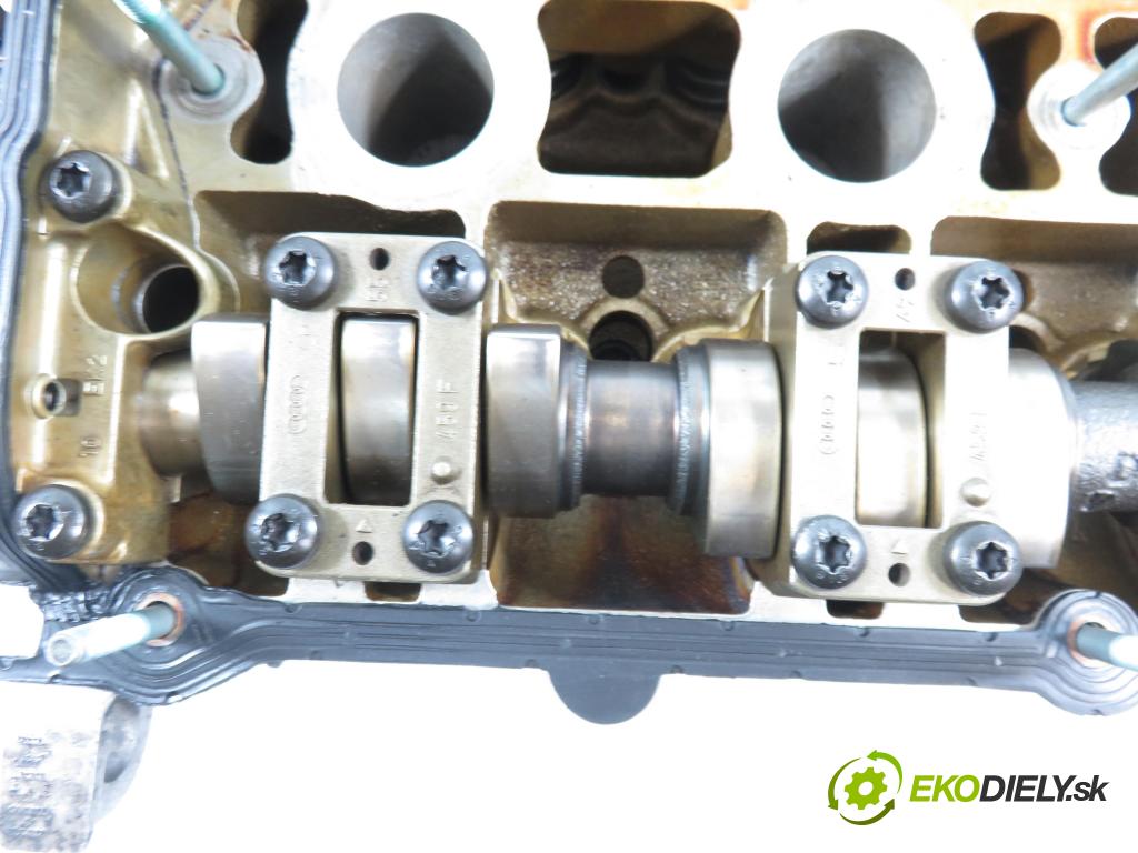 AUDI A3 (8L1) HB 2000 92,00 1.8 - AGN 1781,00 hlava 058103373D