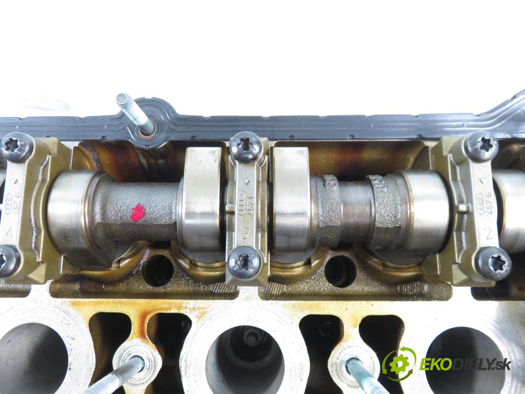 AUDI A3 (8L1) HB 2000 92,00 1.8 - AGN 1781,00 hlava 058103373D