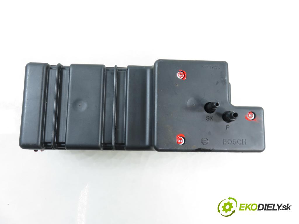 MERCEDES-BENZ KLASA S (W220) SEDAN 2003 191,00 S 400 CDI V8 260 - OM 628.960 3996,00 pumpa zámku centrálneho 2208000948 ; 0132006372