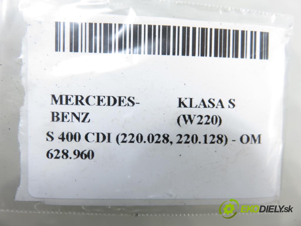 MERCEDES-BENZ KLASA S (W220) SEDAN 2003 191,00 S 400 CDI V8 260 - OM 628.960 3996,00 prepínač výstražných (núdzových) 2208217658