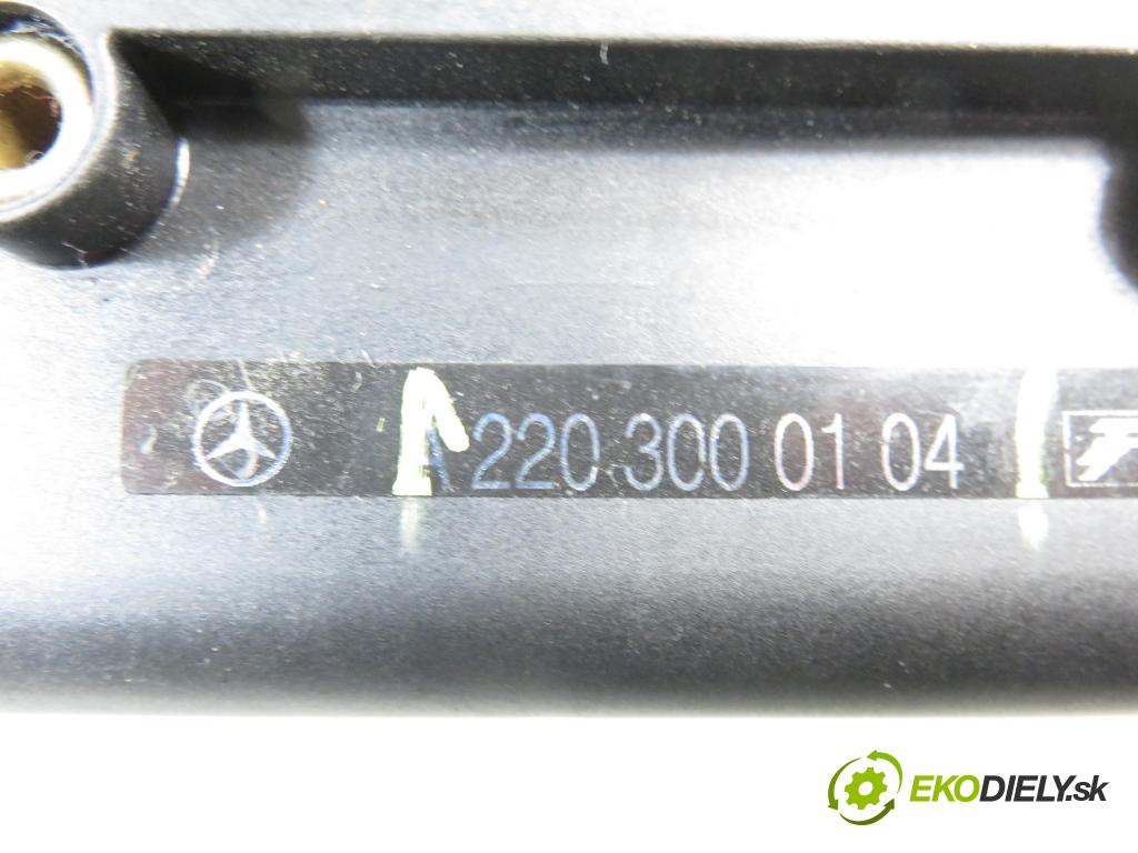 MERCEDES-BENZ KLASA S (W220) SEDAN 2003 191,00 S 400 CDI V8 260 - OM 628.960 3996,00 Potenciometer plynu 2203000104 (Potenciometer plynového pedálu)