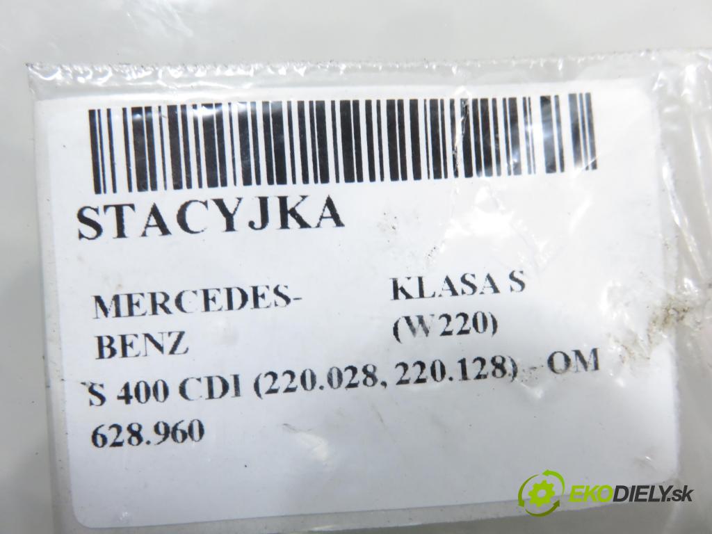 MERCEDES-BENZ KLASA S (W220) SEDAN 2003 191,00 S 400 CDI V8 260 - OM 628.960 3996,00 spinačka / zámky 2205450908