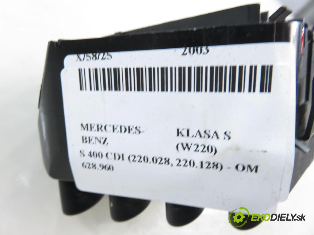 MERCEDES-BENZ KLASA S (W220) SEDAN 2003 191,00 S 400 CDI V8 260 - OM 628.960 3996,00 prepínač ovládania SEDADLO: 2208211579