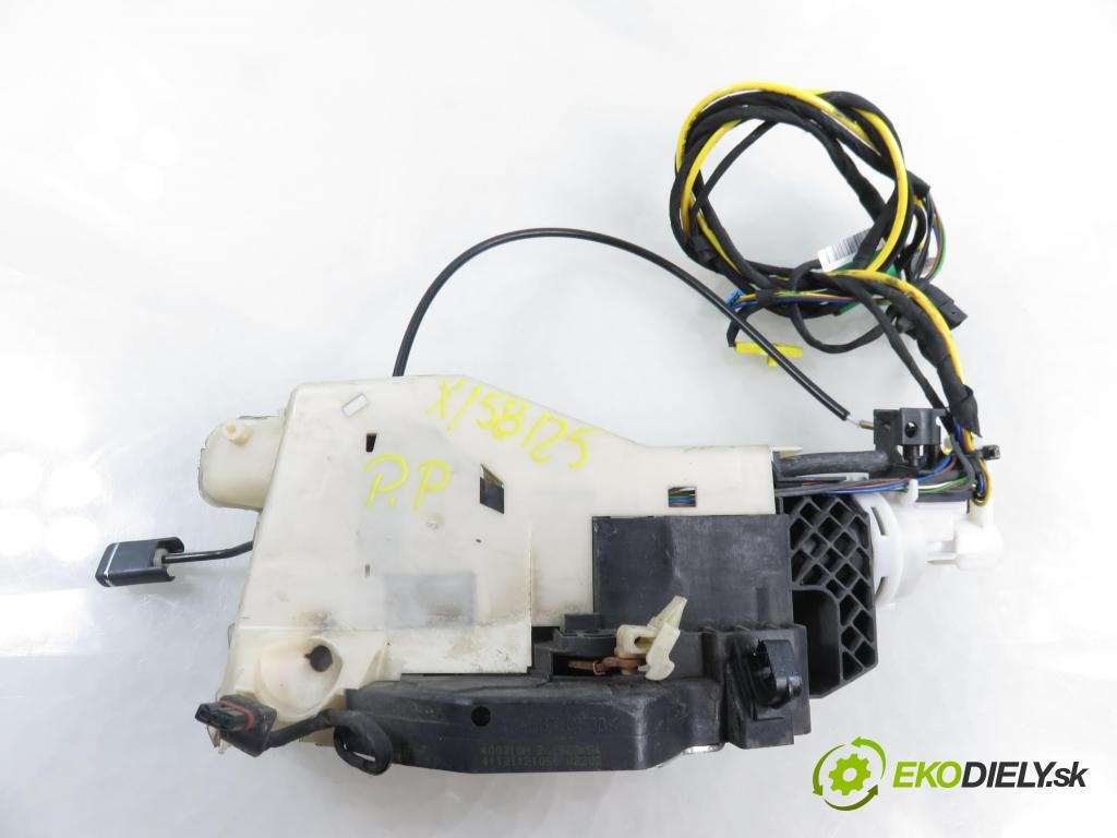 MERCEDES-BENZ KLASA S (W220) SEDAN 2003 191,00 S 400 CDI V8 260 - OM 628.960 3996,00 zámok 2207207235