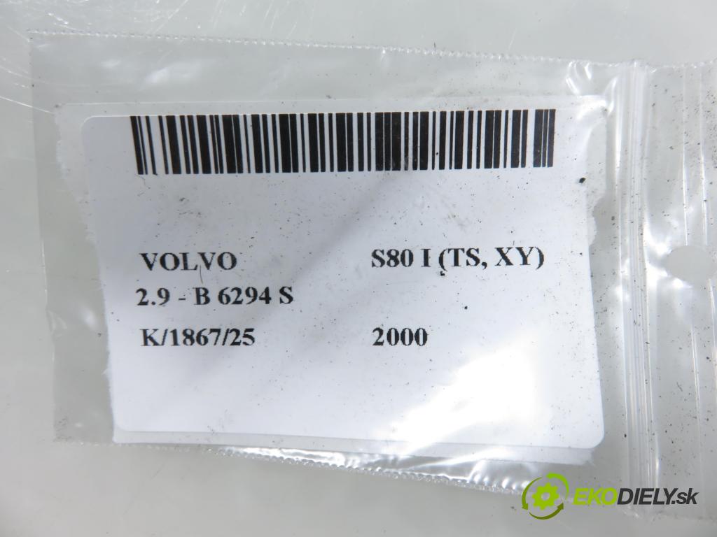 VOLVO S80 I (TS, XY) SEDAN 2000 147,00 2.9 - B 6294 S 2922,00 sonda lambda 8670130 ; 0258006447 (Lambda sonda)