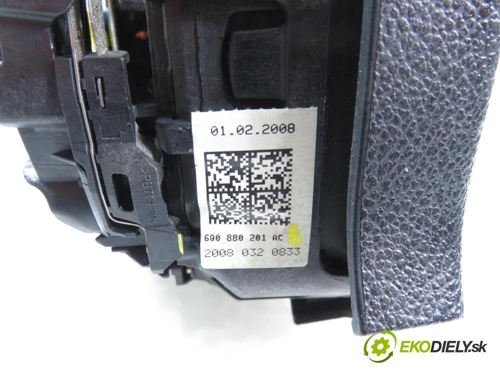VW POLO (9N_) HB 2008 44,00 1.2 6V 60 - BBM 1198,00 AirBag air BAG volantu 6Q0880201AC