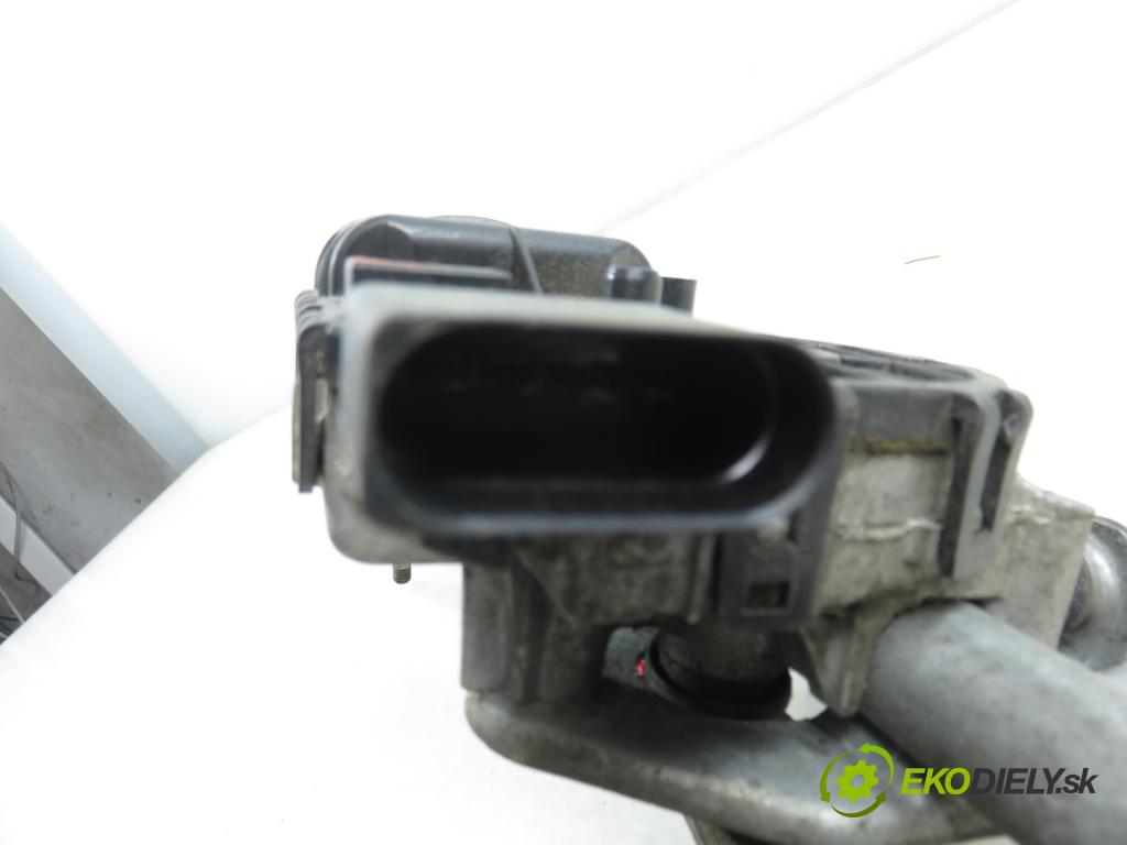 VW POLO (9N_) HB 2008 44,00 1.2 6V 60 - BBM 1198,00 Motorček stieračov 6Q1955023D ; 6Q1955119A ; 0390241524