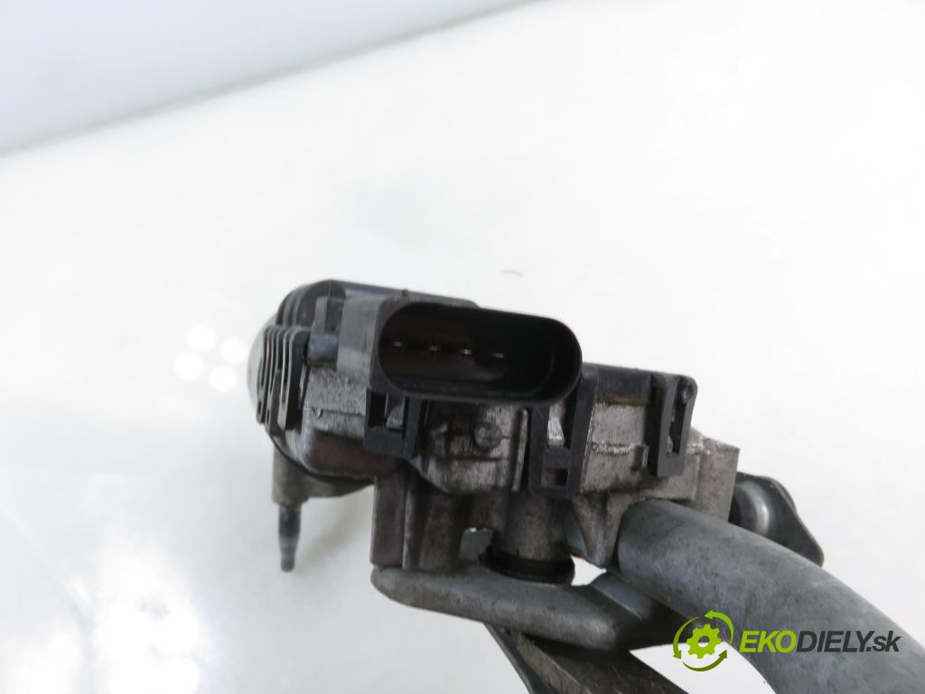 VW POLO (9N_) HB 2008 44,00 1.2 6V 60 - BBM 1198,00 Motorček stieračov 6Q1955023D ; 6Q1955119A ; 0390241524