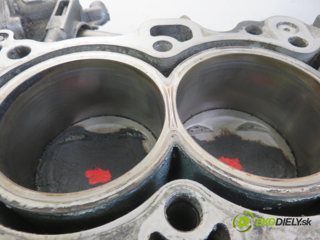 HONDA CR-V I (RD) SUV 1998 94,00 2.0 16V 4WD (RD1, RD3) - B20B3 1972,00 blok Motor B20B3 (Blok motora)