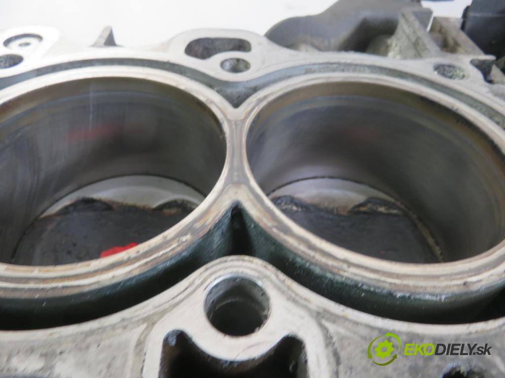 HONDA CR-V I (RD) SUV 1998 94,00 2.0 16V 4WD (RD1, RD3) - B20B3 1972,00 blok Motor B20B3 (Blok motora)