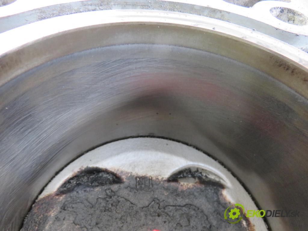 HONDA CR-V I (RD) SUV 1998 94,00 2.0 16V 4WD (RD1, RD3) - B20B3 1972,00 blok Motor B20B3 (Blok motora)