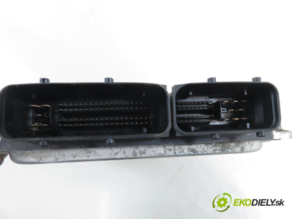 SKODA OCTAVIA I Combi (1U5) KOMBI 2002 74,00 1.9 TDI 4x4 - ATD 1896,00 Riadiaca jednotka Motor 038906019FJ ; 0281010789