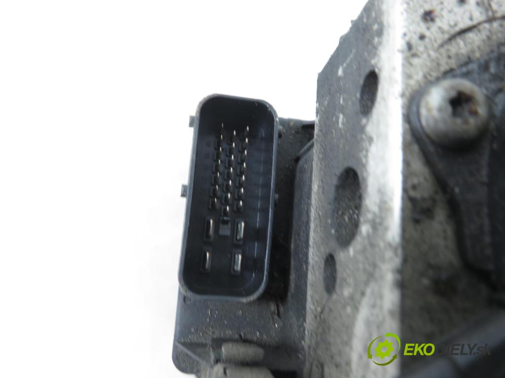 SKODA OCTAVIA I Combi (1U5) KOMBI 2002 74,00 1.9 TDI 4x4 - ATD 1896,00 Pumpa ABS 1J0907379AG ; 10094903543 (Pumpa ABS)