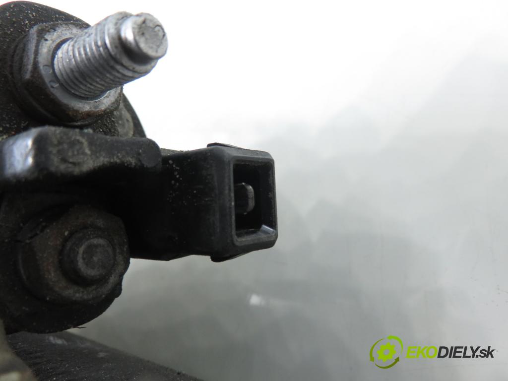 SKODA OCTAVIA I Combi (1U5) KOMBI 2002 74,00 1.9 TDI 4x4 - ATD 1896,00 startér  (Startér)