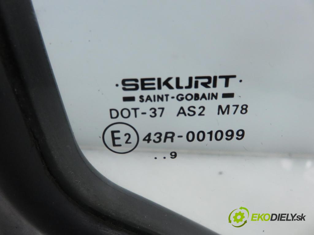 FIAT DUCATO (230_) FURGON 1999 50,00 1.9 D - DJY 1905,00 Okno TROJUHOLNÍKÝ PP