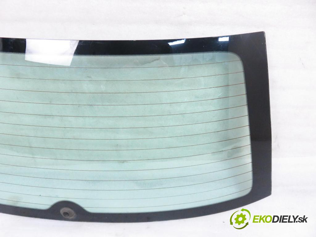 SKODA FABIA I (6Y2) HB 2001 55,00 1.4 16V - AUA 1390,00 Okno zadné kapota