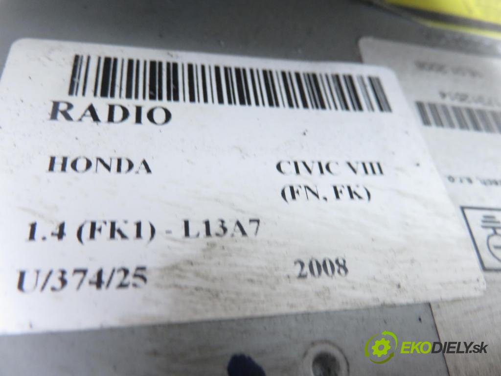 HONDA CIVIC VIII (FN, FK) HB 2008 61,00 1.4 (FK1) - L13A7 1339,00 RADIO 39100SMGG016M1