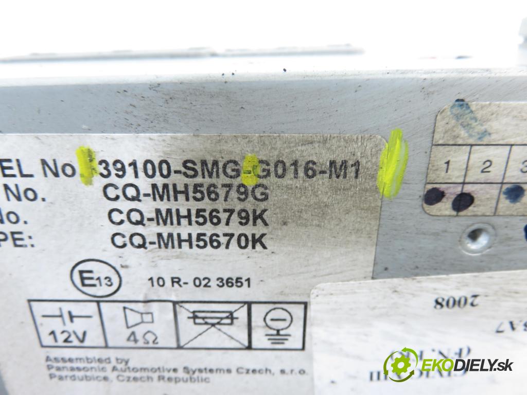 HONDA CIVIC VIII (FN, FK) HB 2008 61,00 1.4 (FK1) - L13A7 1339,00 RADIO 39100SMGG016M1