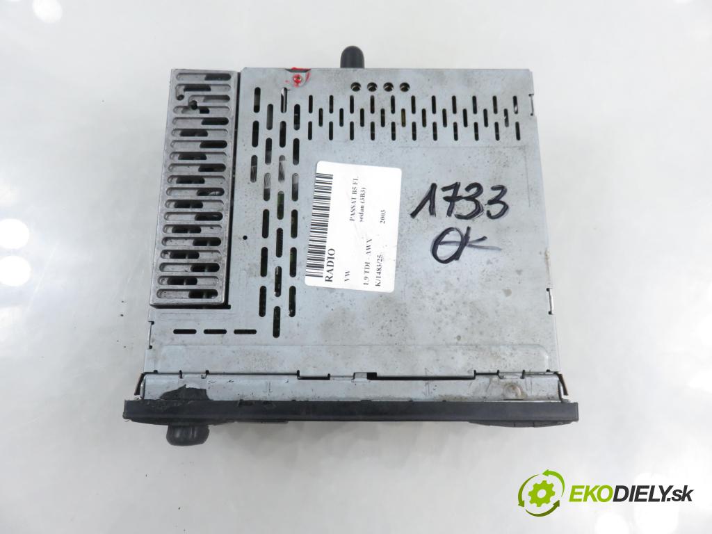VW PASSAT B5.5 (3B3) SEDAN 2003 96,00 1.9 TDI - AWX 1896,00 RADIO Modul 1J0035186D