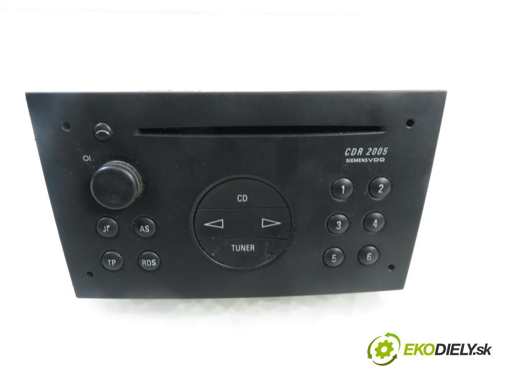OPEL MERIVA A nadwozie wielkoprzestrzenne (MPV) (X03) MINIVAN 2004 55,00 1.7 DTI 75 - Y 17 DT 1686,00 RADIO CD 24469305
