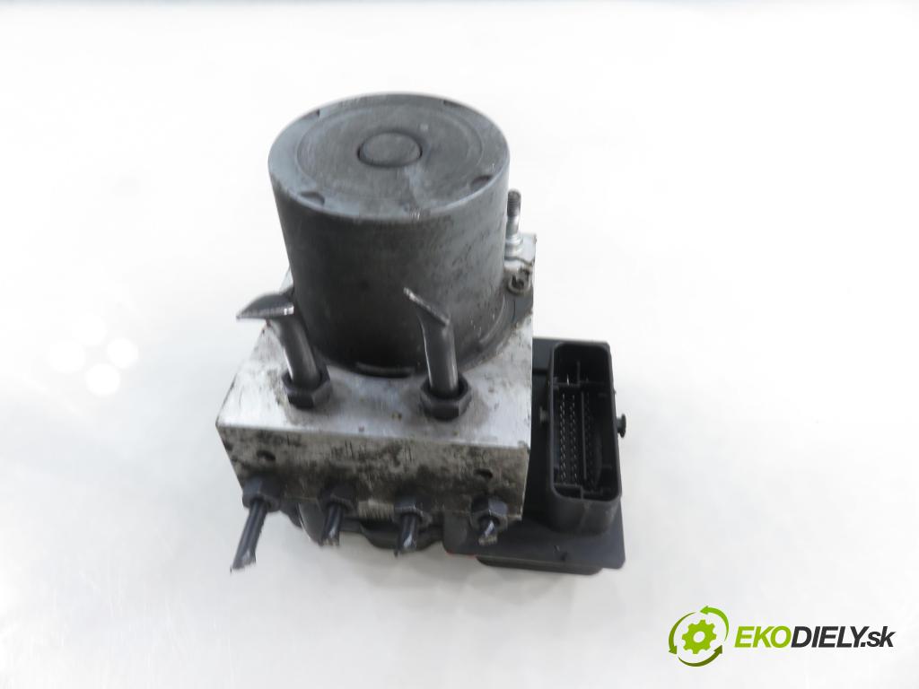 AUDI A6 (4F2, C6) SEDAN 2004 165,00 3.0 TDI quattro - BMK 2967,00 Pumpa ABS 0265950359 ; 4F0910517E ; 4F0614517A (Pumpa ABS)