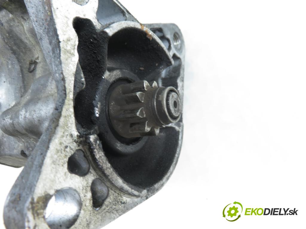 MAZDA 323 F VI (BJ) HB 1998 66,00 2.0 DITD 90 - RF4F 1998,00 Štartér  (Štartér)