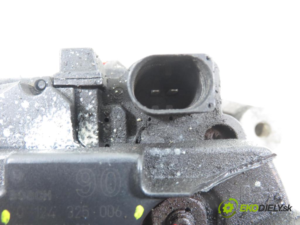 HONDA ACCORD VI (CK, CG, CH, CF8) SEDAN 1999 100,00 1.8 i (CG8) - F18B2 1850,00 Alternátor 31100PDAE01 ; 0124325006 (Alternátor)