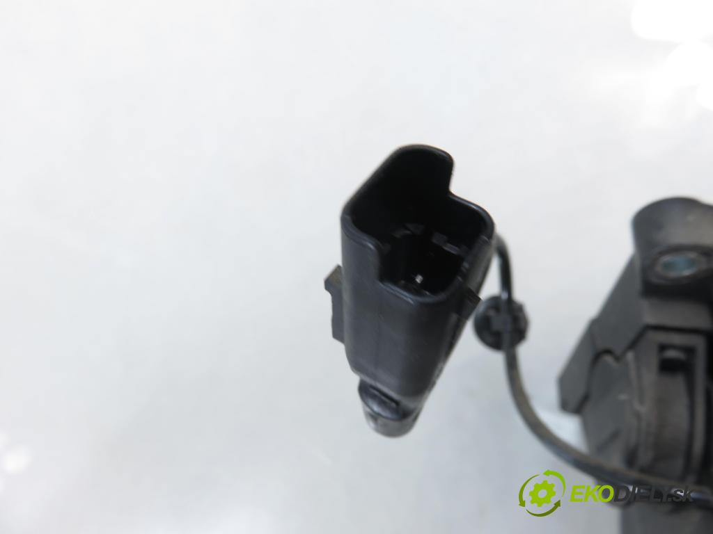 CITROEN C4 I (LC_) HB 2006 66,00 1.6 HDi - 9HX (DV6ATED4) 1560,00 Potenciometer plynu 9650889180 ; 0280755001 (Potenciometer plynového pedálu)