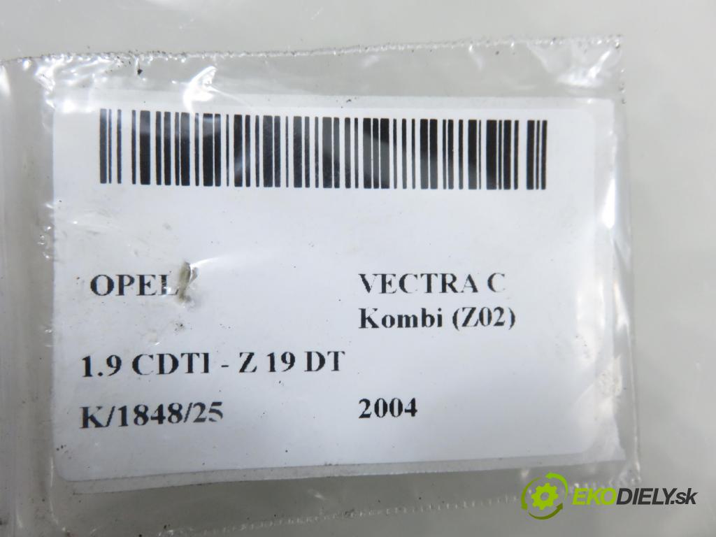 OPEL VECTRA C Kombi (Z02) KOMBI 2004 88,00 1.9 CDTI - Z 19 DT 1910,00 Tlmič LP 13131687