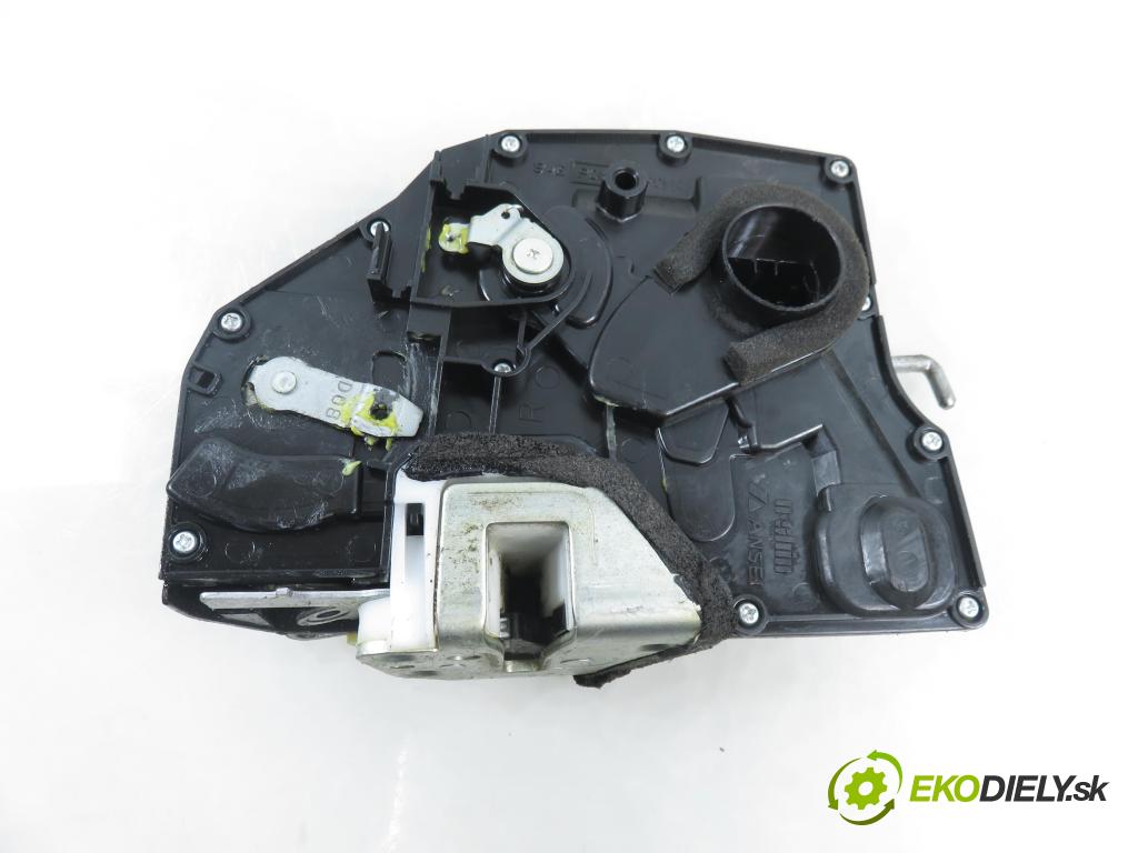 SUZUKI SWIFT III (MZ, EZ) HB 2007 68,00 1.3 4x4 (RS 413) - M13A 1328,00 zámok PPE