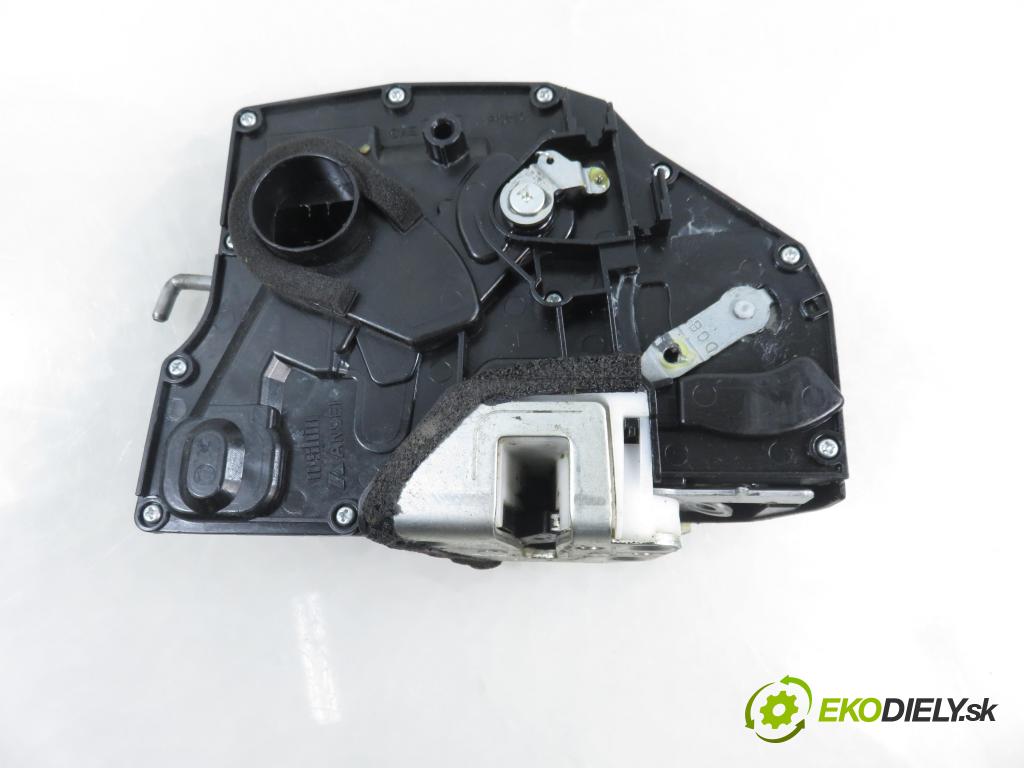SUZUKI SWIFT III (MZ, EZ) HB 2007 68,00 1.3 4x4 (RS 413) - M13A 1328,00 zámok