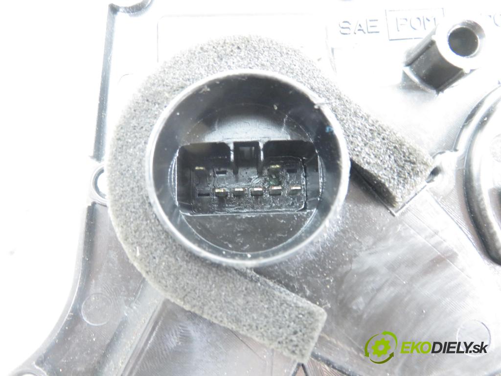 SUZUKI SWIFT III (MZ, EZ) HB 2007 68,00 1.3 4x4 (RS 413) - M13A 1328,00 zámok
