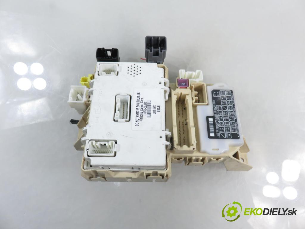 SUZUKI SWIFT III (MZ, EZ) HB 2007 68,00 1.3 4x4 (RS 413) - M13A 1328,00 MODUL BSI 3677062JB0