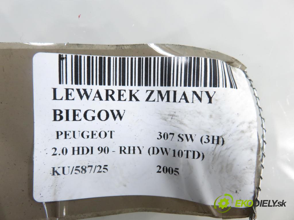 PEUGEOT 307 SW (3H) KOMBI 2005 66,00 2.0 HDI 90 - RHY (DW10TD) 1997,00 ZVEDÁK: 