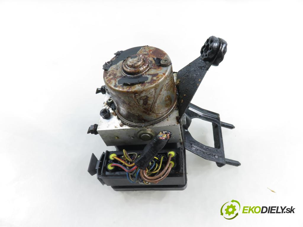 BMW 3 Touring (E46) KOMBI 2004 110,00 2.0 318 i - N42 B20 A 1995,00 Pumpa ABS 6765454 (Pumpa ABS)