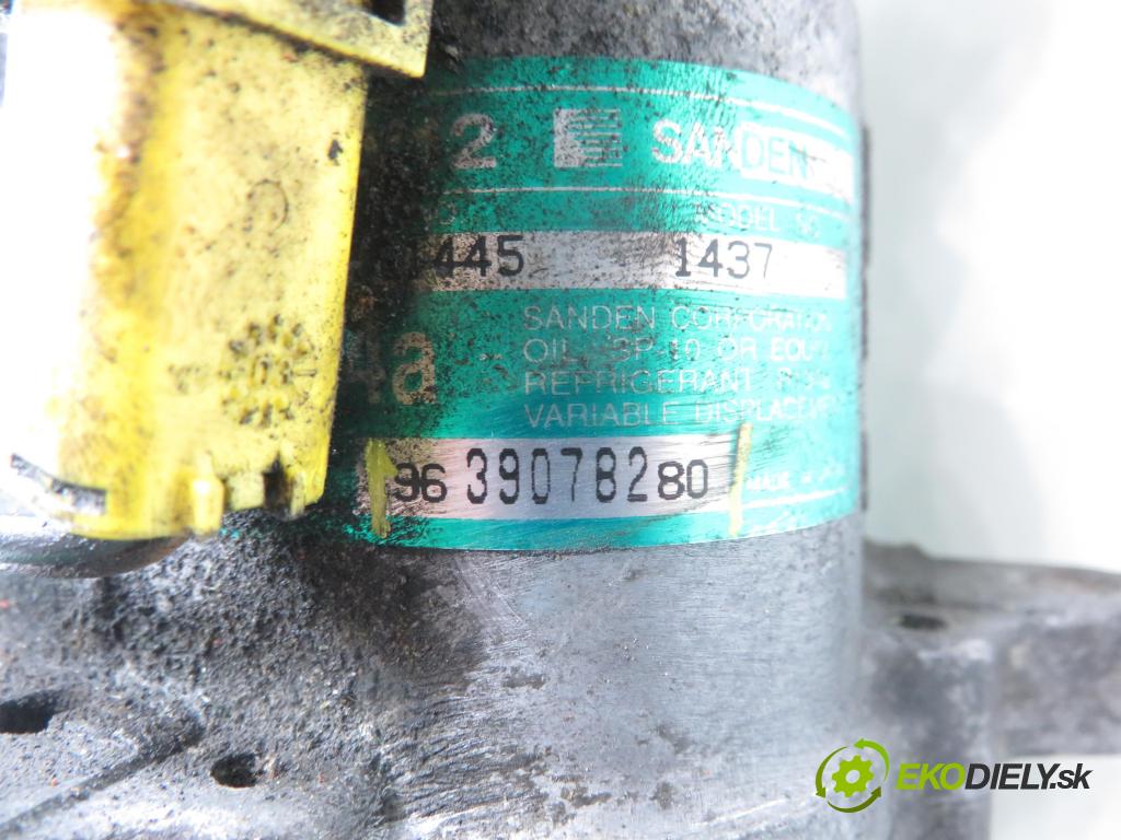 PEUGEOT 307 (3A/C) HB 2004 79,00 2.0 HDi 110 - RHS 1997,00 KOMPRESOR: klimatizace 9639078280 (Kompresor klimatizace)