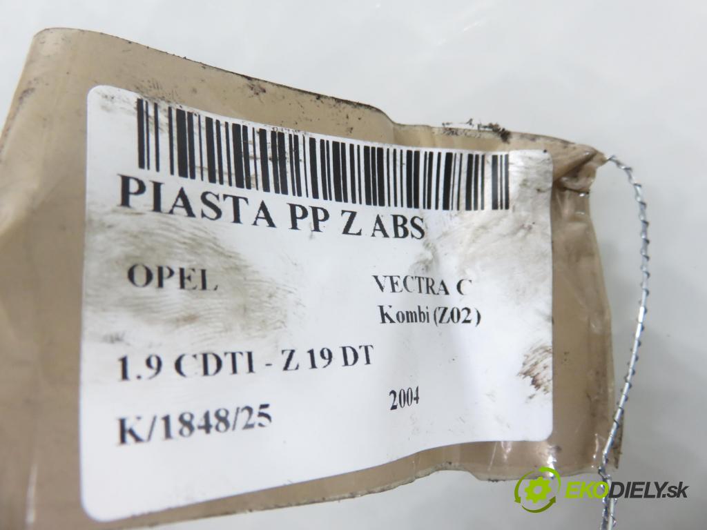 OPEL VECTRA C Kombi (Z02) KOMBI 2004 88,00 1.9 CDTI - Z 19 DT 1910,00 náboj PP ABS 