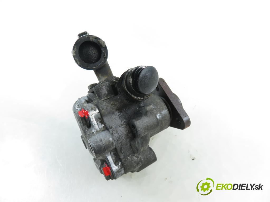 VW PASSAT B5.5 Variant (3B6) KOMBI 2002 96,00 1.9 TDI PD 130 - AVF 1896,00 Pumpa servočerpadlo 8D0145177Q (Servočerpadlo)