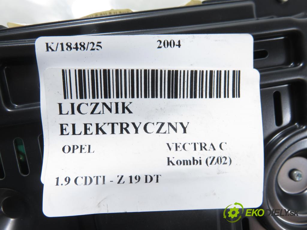 OPEL VECTRA C Kombi (Z02) KOMBI 2004 88,00 1.9 CDTI - Z 19 DT 1910,00 Prístrojovka elektrický 13186698EJ